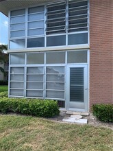 37 Pine Arbor Ln in Vero Beach, FL - Building Photo - Building Photo