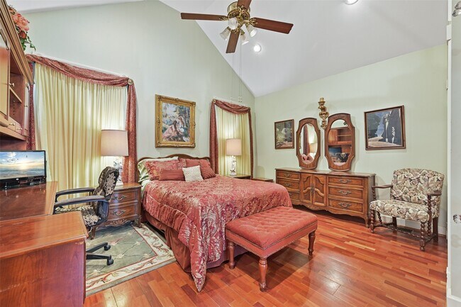 property at 1403 Broadway Avenue J