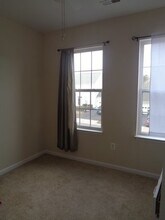 6806 Robnel Ct in Fredericksburg, VA - Building Photo - Building Photo