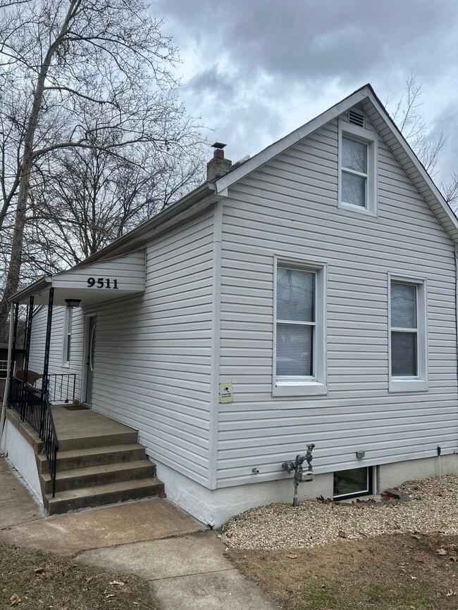 property at 9511 Gentry Ave