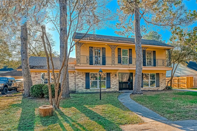 4815 Wind Chimes Dr in Houston, TX - Building Photo - Building Photo