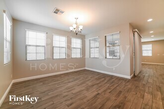 263 N Sunrise in Mesa, AZ - Foto de edificio - Building Photo