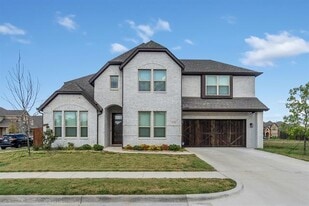 3141 Golden Sunset Ct in Mesquite, TX - Building Photo