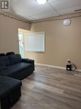 31-31 Raymond St in St Catharines, ON - Building Photo - Building Photo