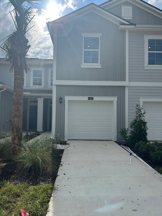 28 Blue Hvn Rd in St. Augustine, FL - Building Photo