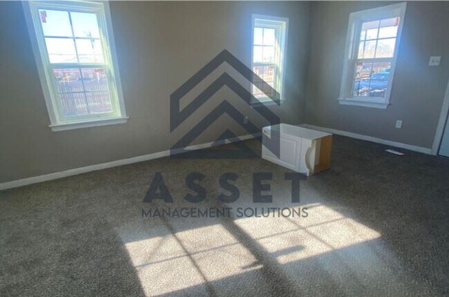 824 W 2nd St in Edmond, OK - Building Photo - Building Photo