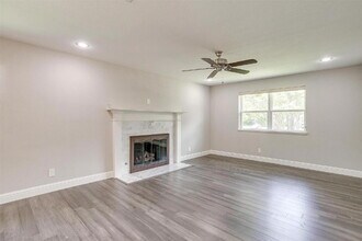 603 Bondstone Dr in Dallas, TX - Building Photo - Building Photo