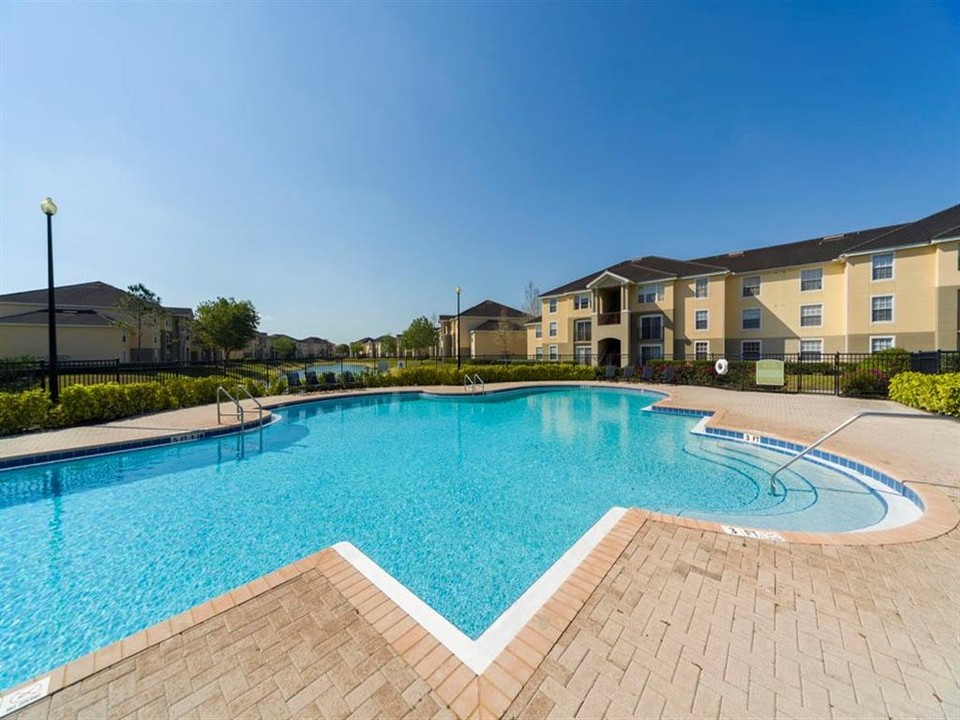 Noah's Landing Apartments in Naples, FL - Foto de edificio