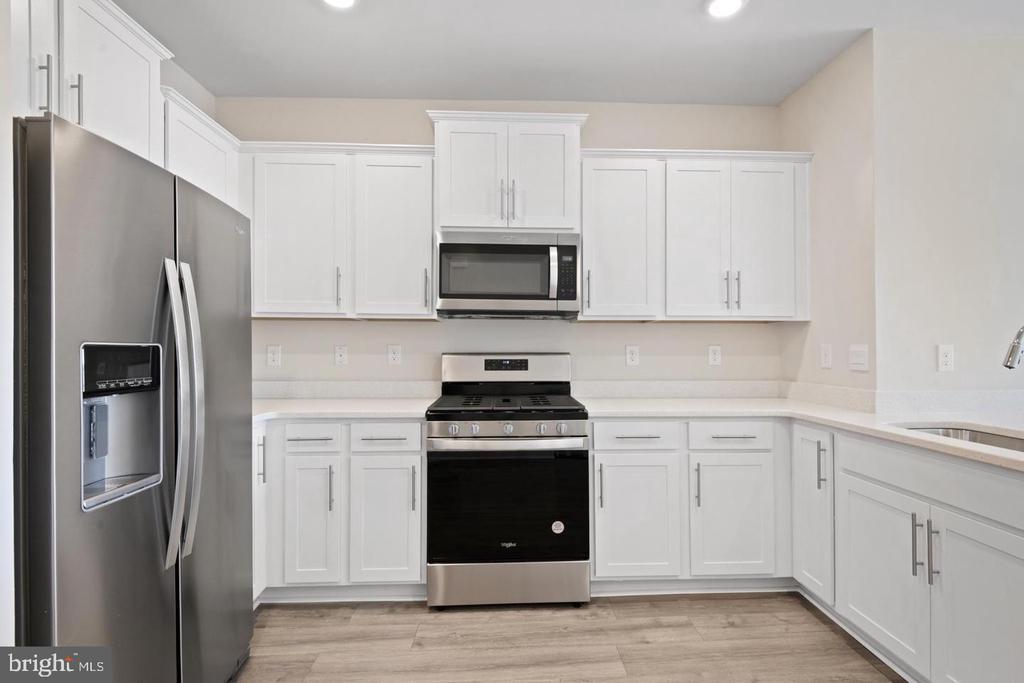 344 Ensemble Wy in Frederick, MD - Building Photo