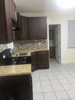 20 Governor St, Unit 2 in Newark, NJ - Building Photo