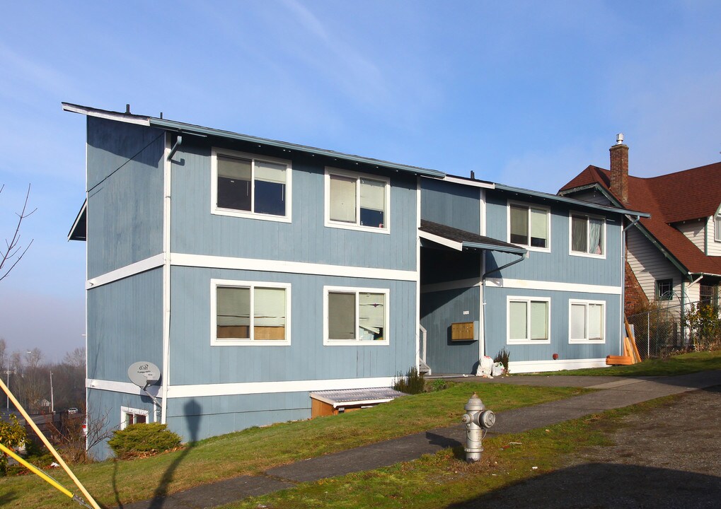 619 S Wright Ave in Tacoma, WA - Foto de edificio