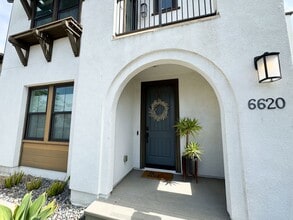 6620 Solterra Vista Pkwy in San Diego, CA - Building Photo - Building Photo