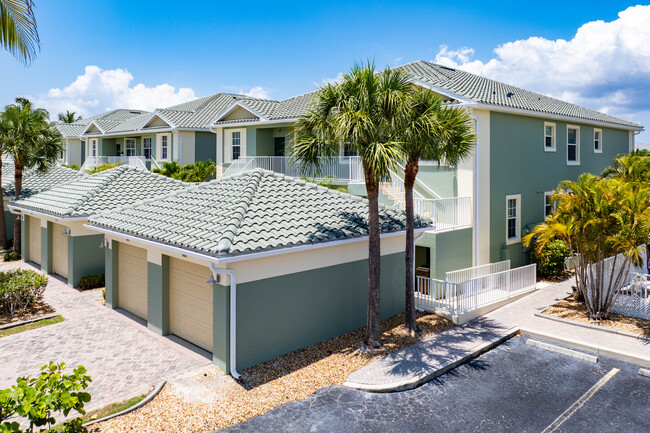 Schooner Cove Villas in Punta Gorda, FL - Building Photo - Building Photo