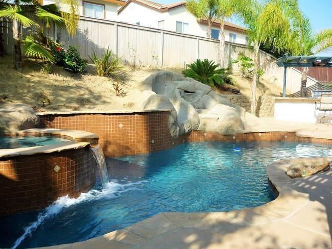 1530 Amador St in Chula Vista, CA - Building Photo - Building Photo