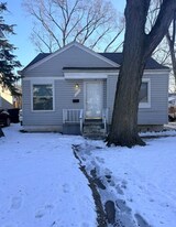 18428 Stahelin Ave in Detroit, MI - Building Photo