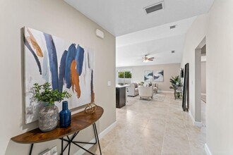 2385 SW Chateau Terrace in Port St. Lucie, FL - Building Photo - Building Photo