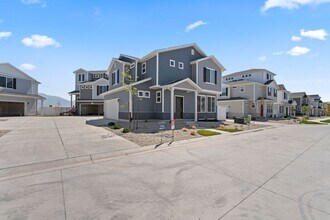 356 N Corridor Ln in Saratoga Springs, UT - Building Photo - Building Photo
