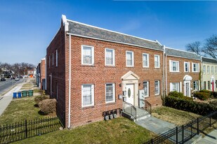 1900 Constitution Ave NE Apartments