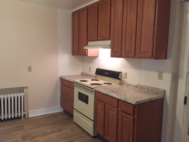 450 N Queen St-Unit -C in Lancaster, PA - Building Photo