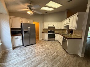 8562 Echoridge Ct in Jacksonville, FL - Building Photo - Building Photo