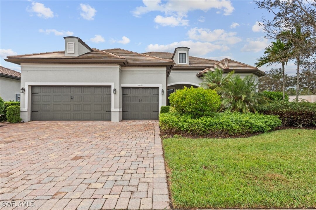 14021 Fenwood Ct in Estero, FL - Building Photo