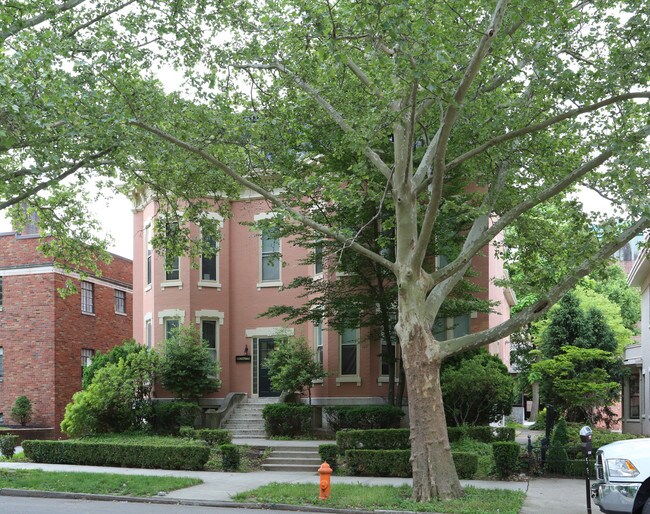 Forestdale Apartments in Columbus, OH - Building Photo - Building Photo