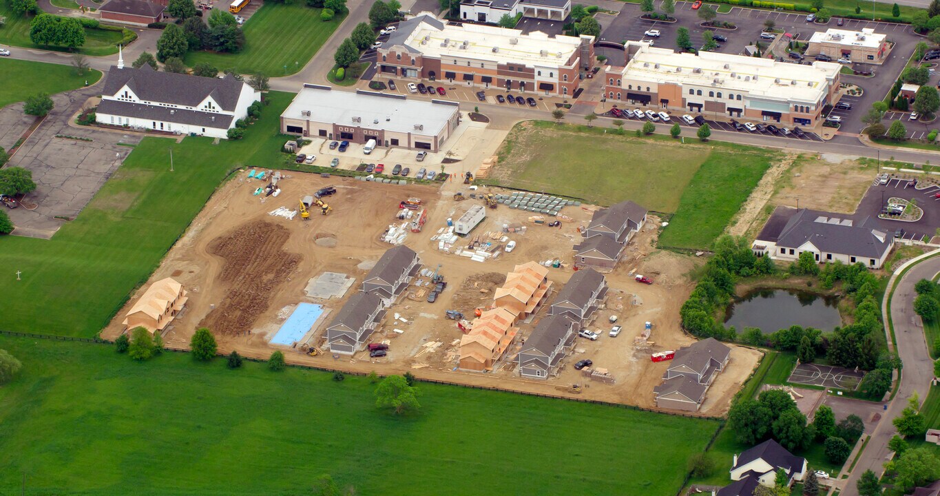 Pebble Village Townhomes in Noblesville, IN - Building Photo