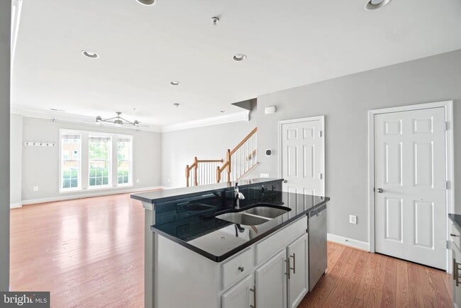 2263 Oberlin Dr in Leesylvania, VA - Building Photo - Building Photo