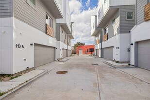113 Milby St in Houston, TX - Building Photo