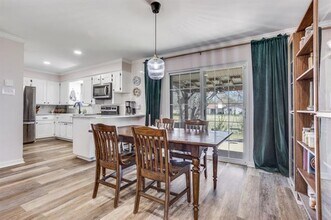 11123 Paddock Cir in Dallas, TX - Building Photo - Building Photo