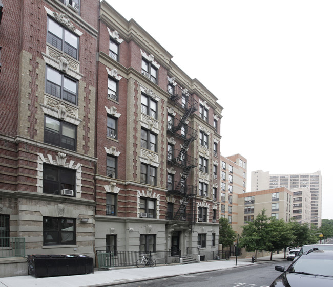 59-61 W 109th St in New York, NY - Building Photo - Building Photo