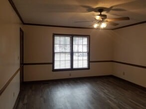 117-B E John St in Mount Olive, NC - Building Photo - Building Photo