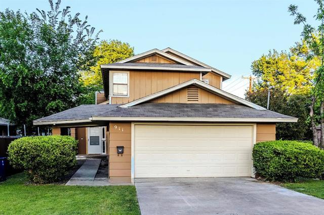 property at 911 Rockwall St