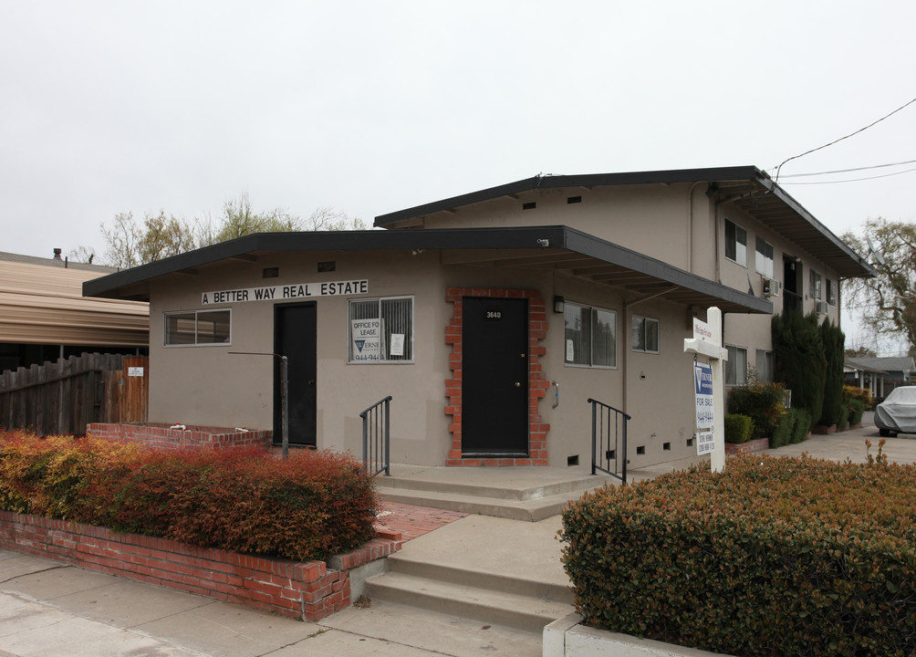 3640 N El Dorado St in Stockton, CA - Foto de edificio