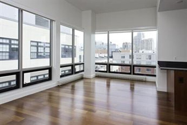 29 Otis St in Cambridge, MA - Building Photo