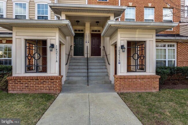 14233 St Germain Dr-Unit -6 in Centreville, VA - Building Photo - Building Photo