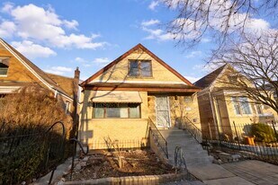 7127 S Ridgeway Ave in Chicago, IL - Building Photo