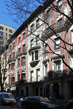 313 W 100th St in New York, NY - Building Photo - Building Photo