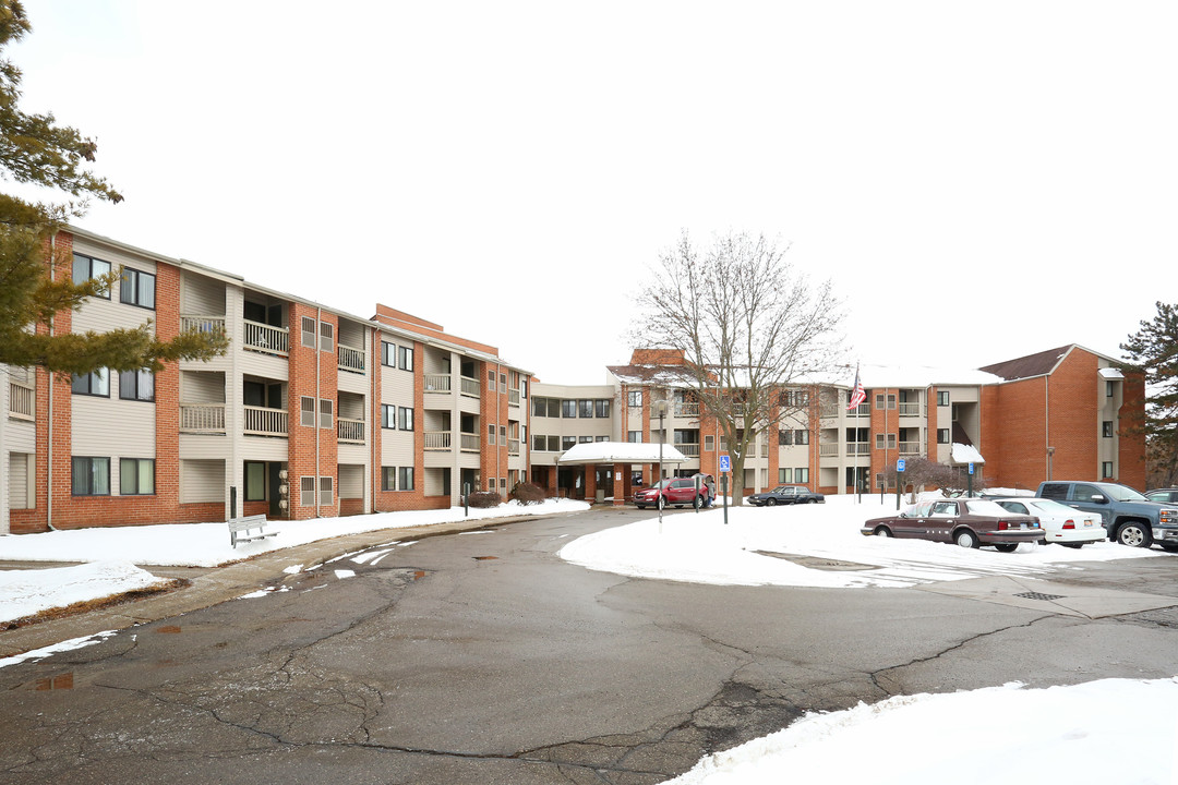 Gardenview Apartments in Flint, MI - Building Photo