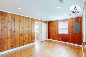 8508 Chestnut Oak Rd in Parkville, MD - Building Photo - Building Photo