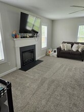 309 Samuel Run Dr in Jacksonville, NC - Building Photo - Building Photo