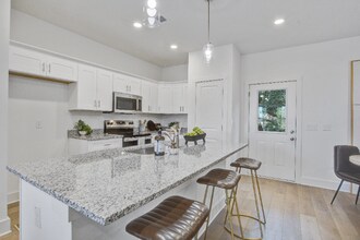 2161 W Jimtown Dr in North Charleston, SC - Building Photo - Building Photo