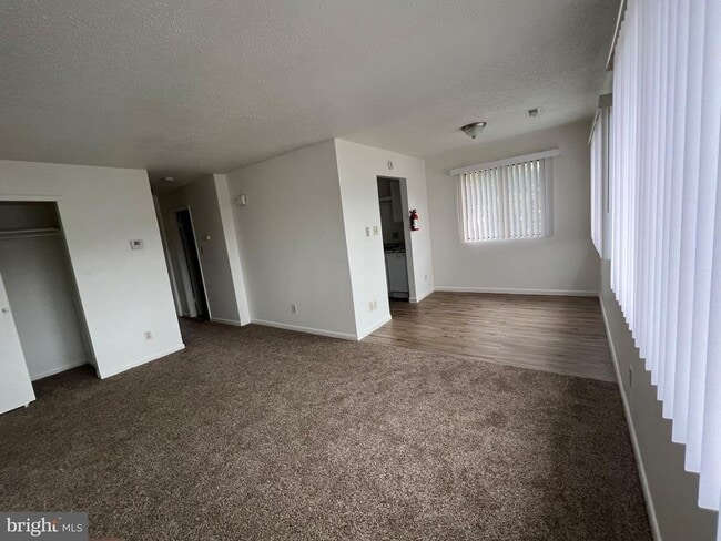 610 Noahs Rd in Pleasantville, NJ - Building Photo - Building Photo