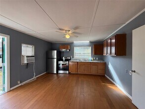 6212 Missouri Ave in New Port Richey, FL - Building Photo - Building Photo