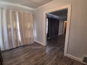 1405 N Walnut St in Danville, IL - Building Photo - Building Photo
