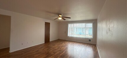 750 N Main St in Mt Angel, OR - Building Photo - Building Photo