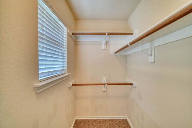 property at 43 Whitekirk Pl