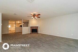 830 Sheryn Dr in Burleson, TX - Building Photo - Building Photo