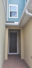 5810 Spotted Harrier Wy in Lithia, FL - Building Photo - Building Photo