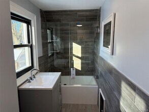 61 Ridgewood Ave in Yonkers, NY - Building Photo - Building Photo